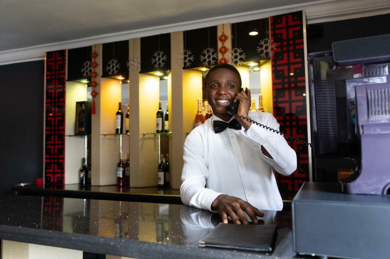 Visa Karena Hotels Port Harcourt Exterior photo